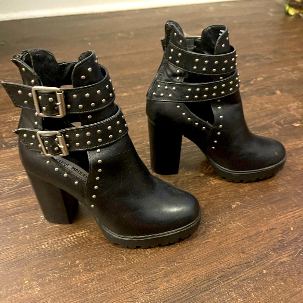 Steve Madden Studded Black Booties